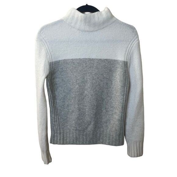 J.Crew Two-toned Pullover Turtleneck Sweater Sz XXS - Picture 1 of 4
